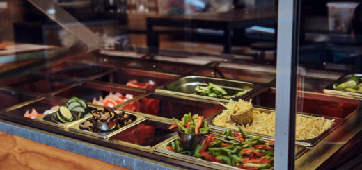 Nadstawka sałatkowa nablatowa na barze